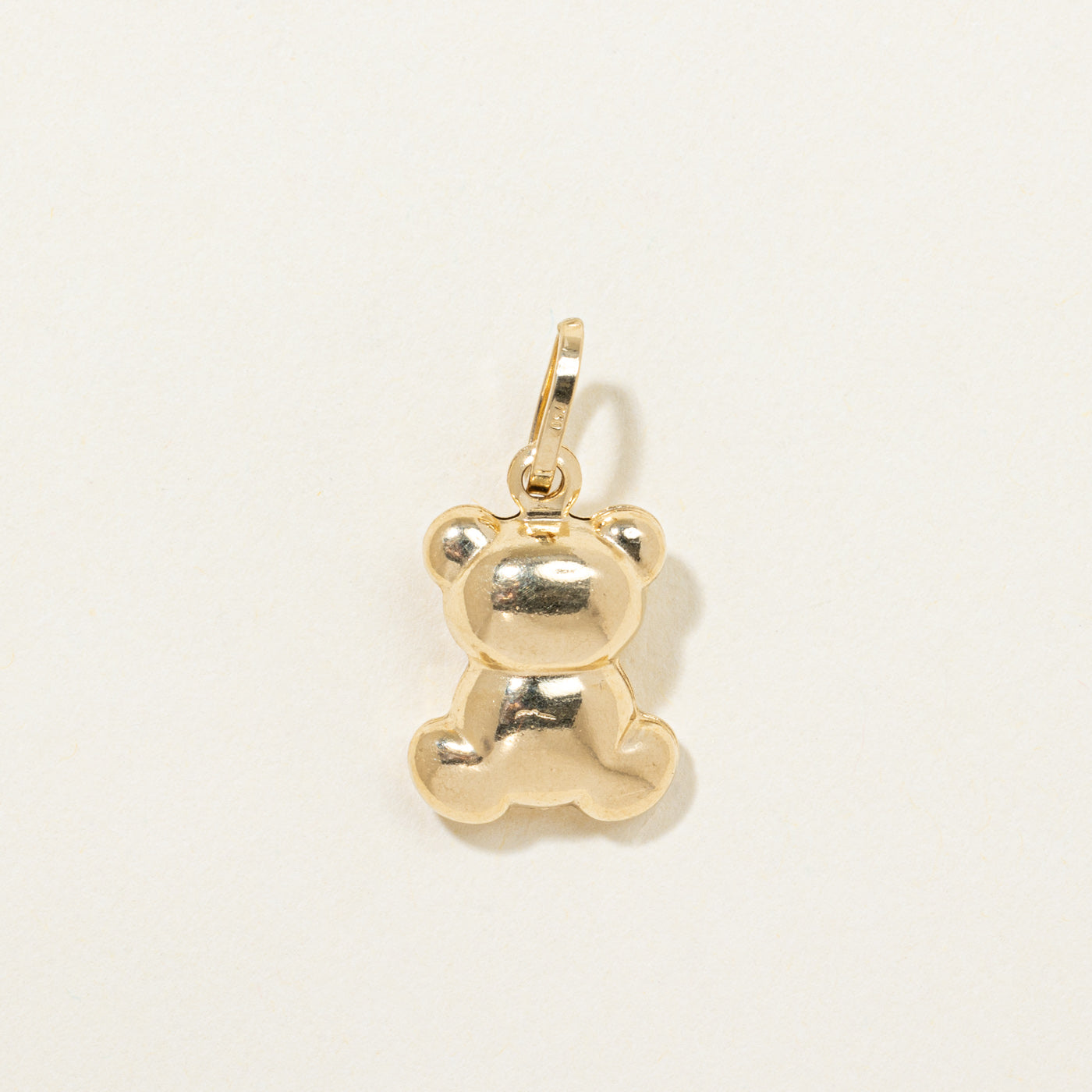 18K Yellow Gold Teddy Bear Pendant