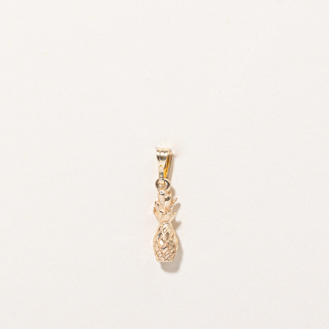 14k Yellow Gold Pineapple Charm