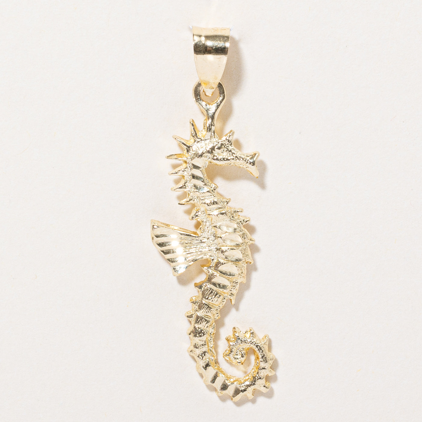 14k Yellow Gold Seahorse Pendant