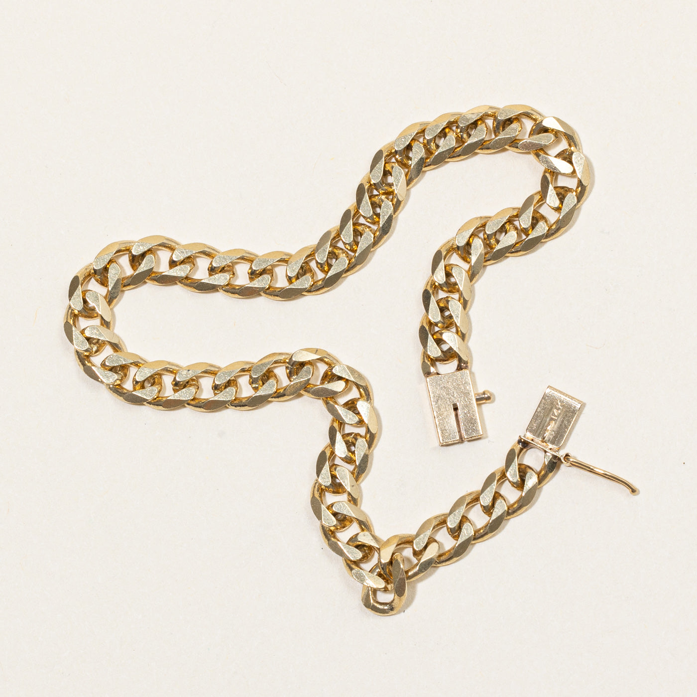 14k Yellow Gold Curb Link Bracelet | 8" |