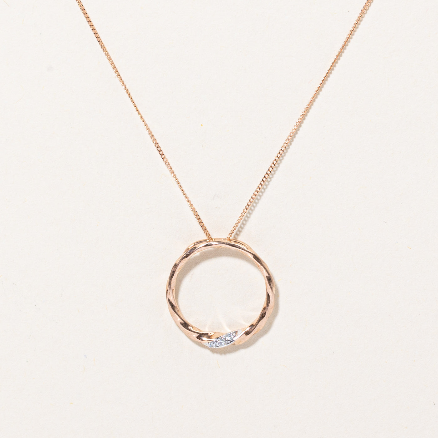 10k Rose Gold Diamond Circle Pendant Necklace | 22" |
