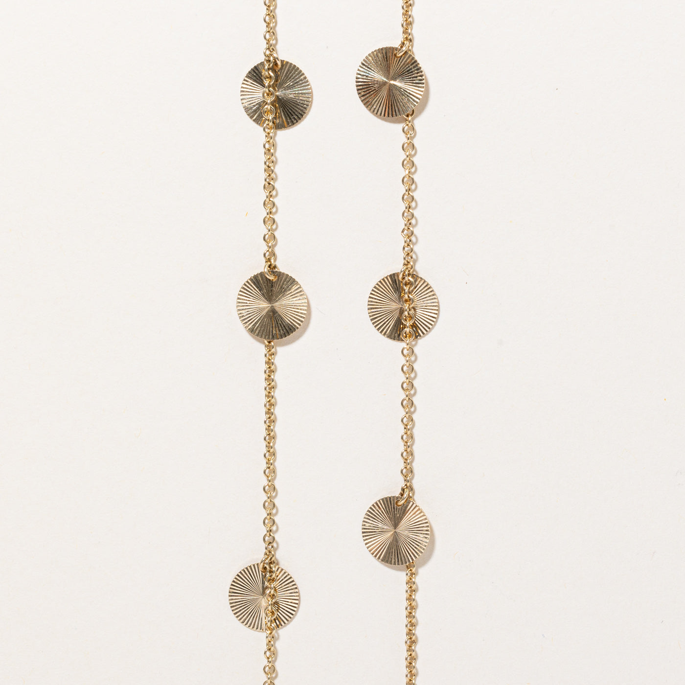 14k Yellow Gold Tiered Medallion Necklace | 16" |