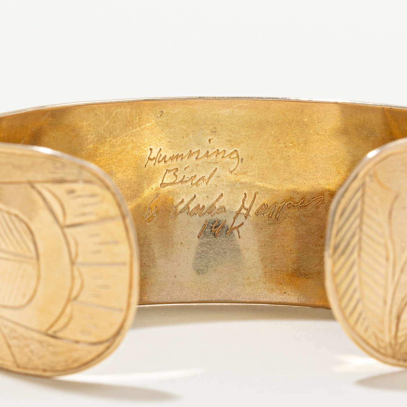 Humming Bird Indigenous Art Bangle | 6" |