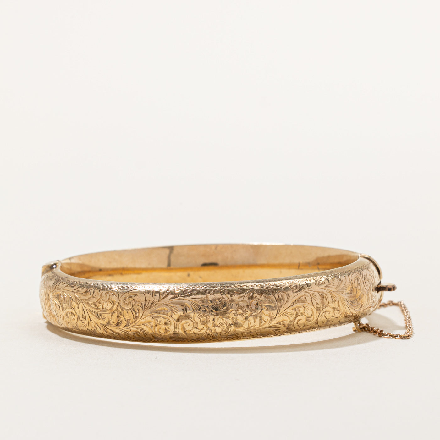 Birks' England 9k Yellow Gold Bangle | 6.5" |