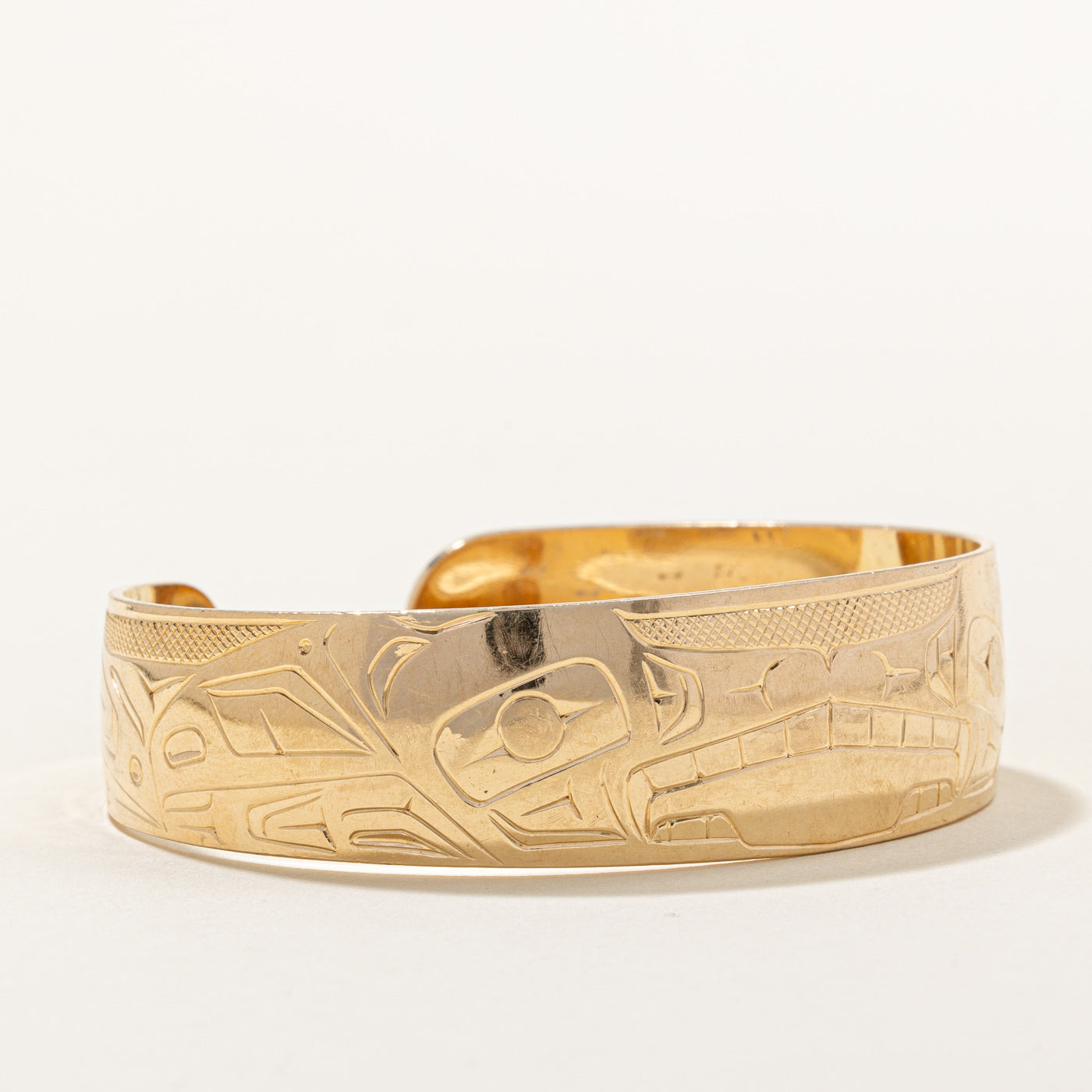 14k Yellow Gold Indigenous Art Bangle | 6.5" |