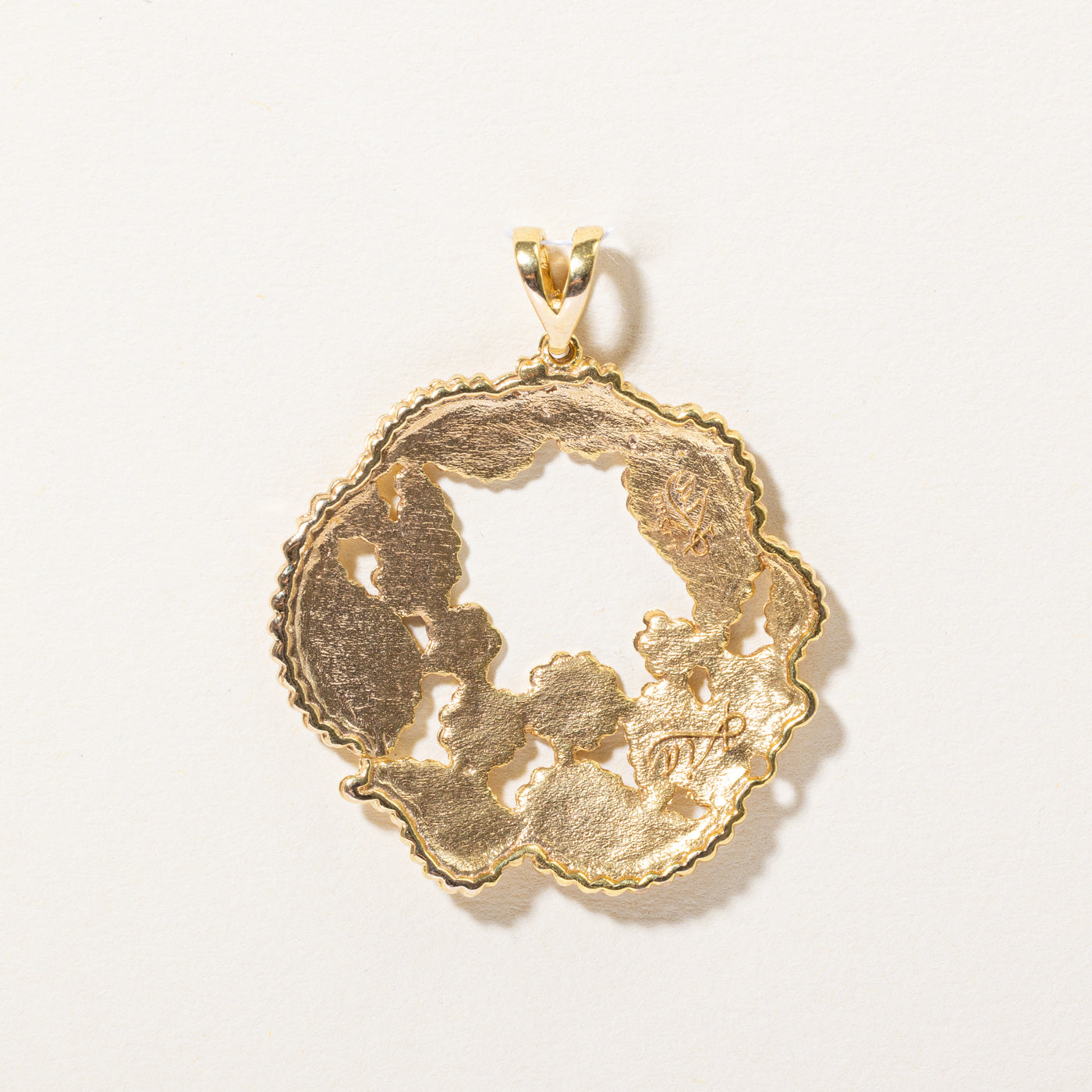 14k Yellow Gold Pendant