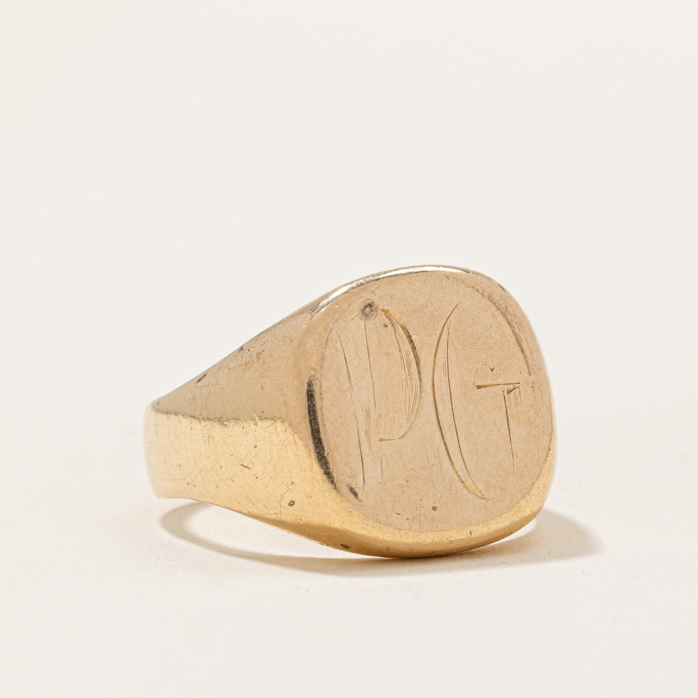 14k Yellow Gold 'PG' Signet Ring | SZ 8.5 |