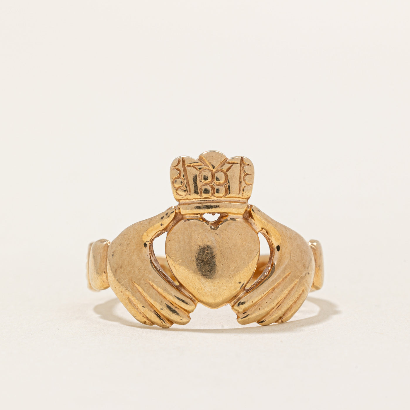 10k Yellow Gold Claddagh Ring | SZ 9.5 |