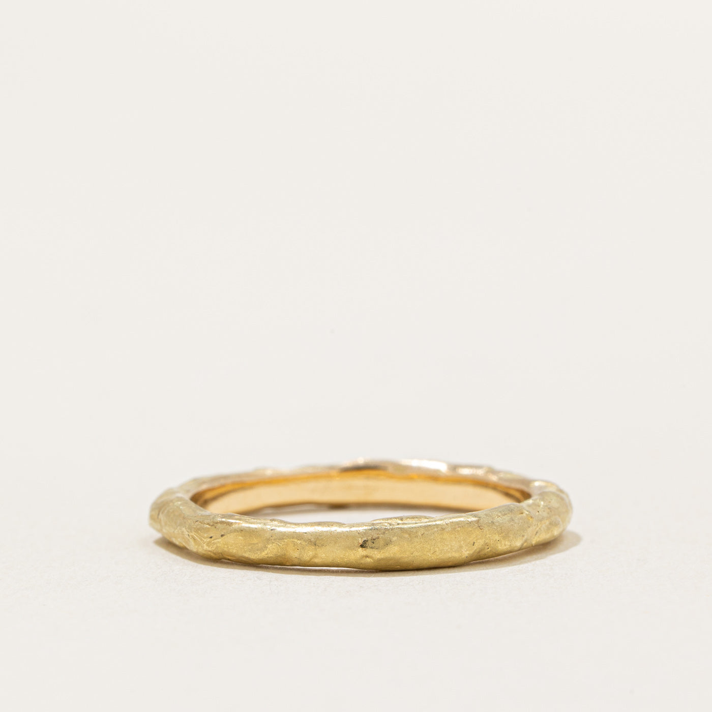 18k Yellow Gold Textured Ring | SZ 6.75 |