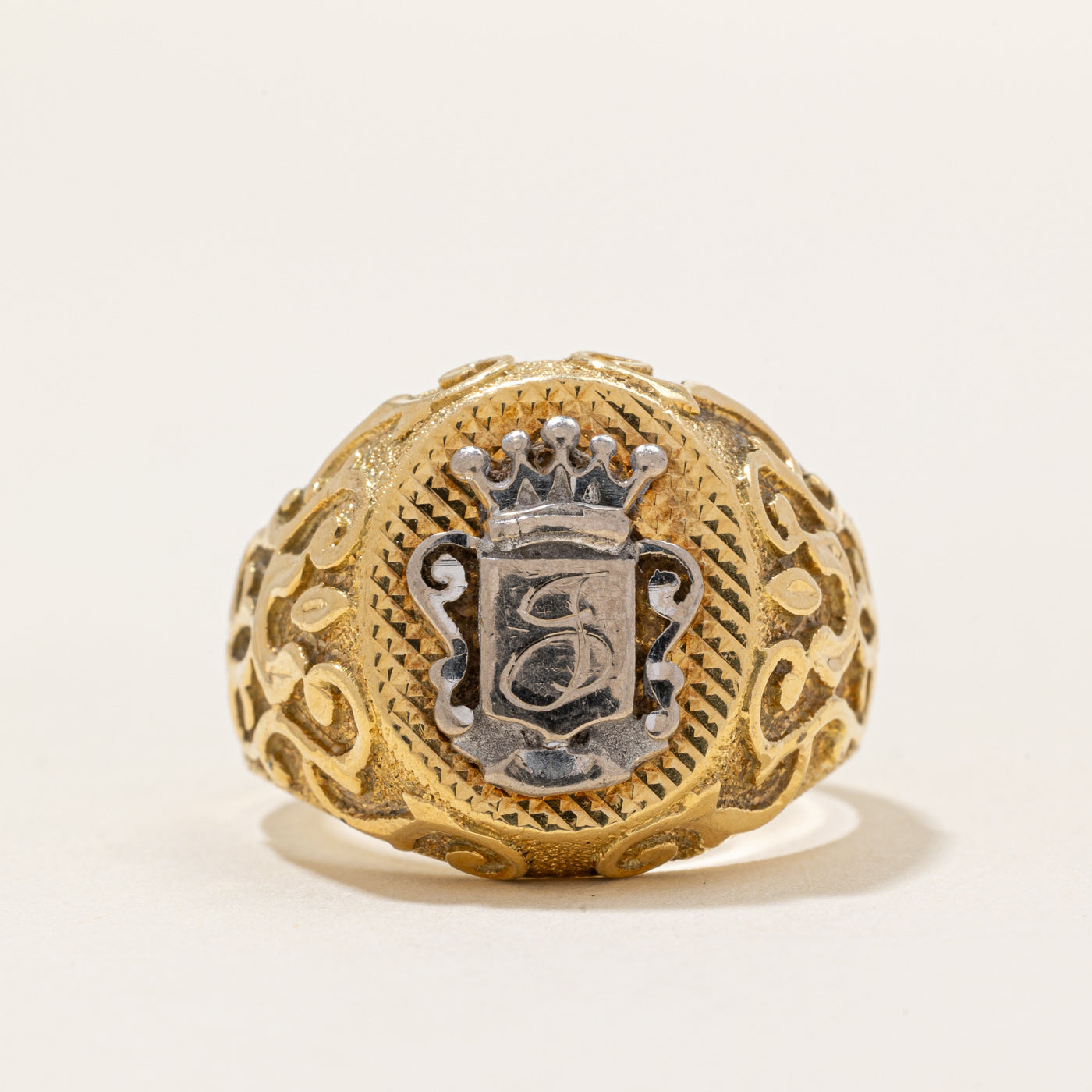 18k Two Tone Gold Crest Ring | SZ 10.25 |