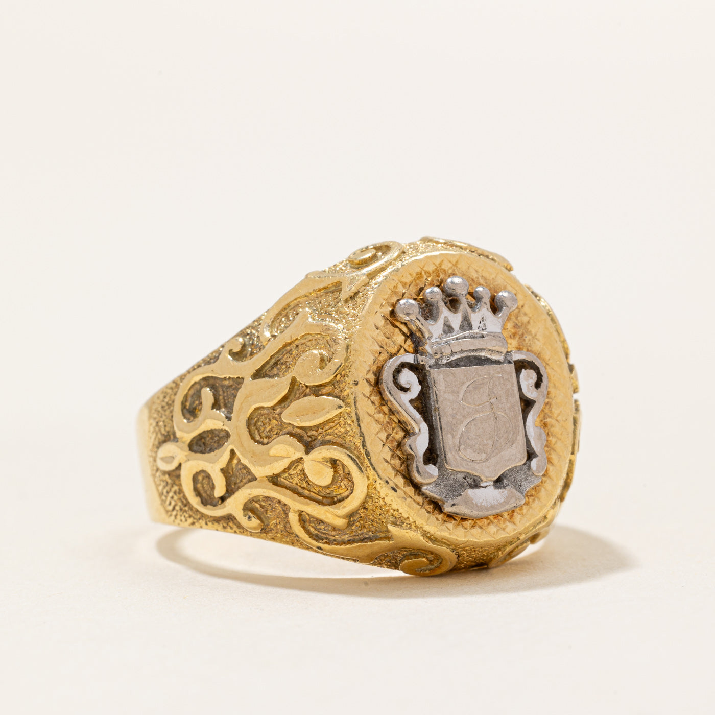 18k Two Tone Gold Crest Ring | SZ 10.25 |