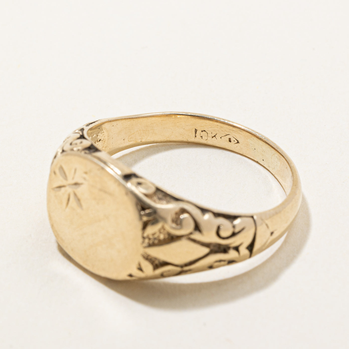 10k Yellow Gold Signet Ring | SZ 10 |