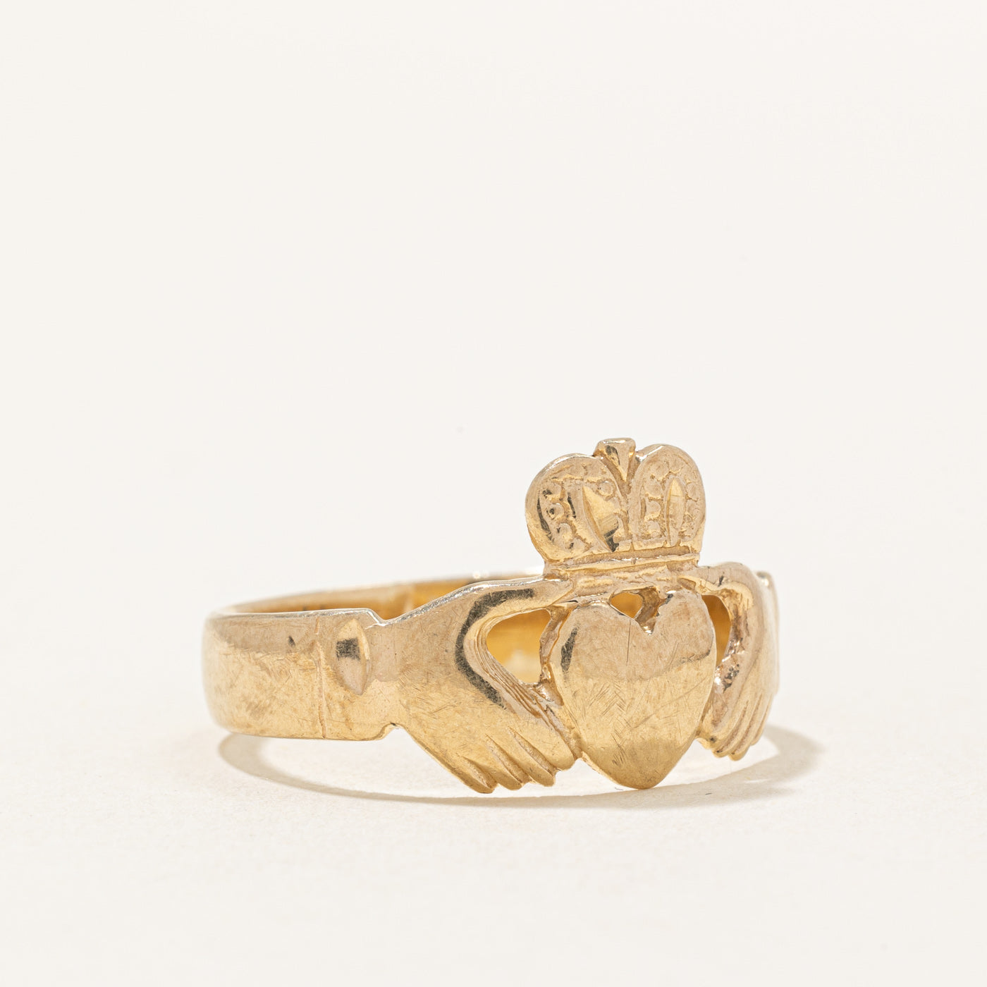 10k Yellow Gold Claddagh Ring | SZ 9.75 |