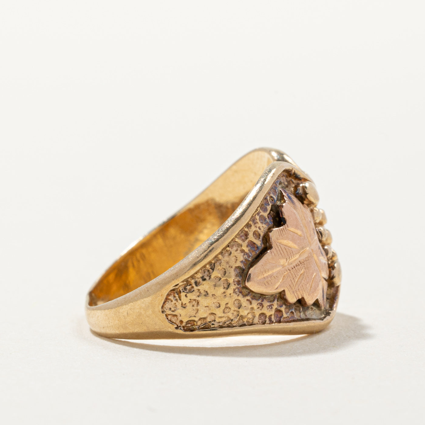 Bague feuille d'or bicolore 10 carats « Black Hills Gold » | Taille 4 | 