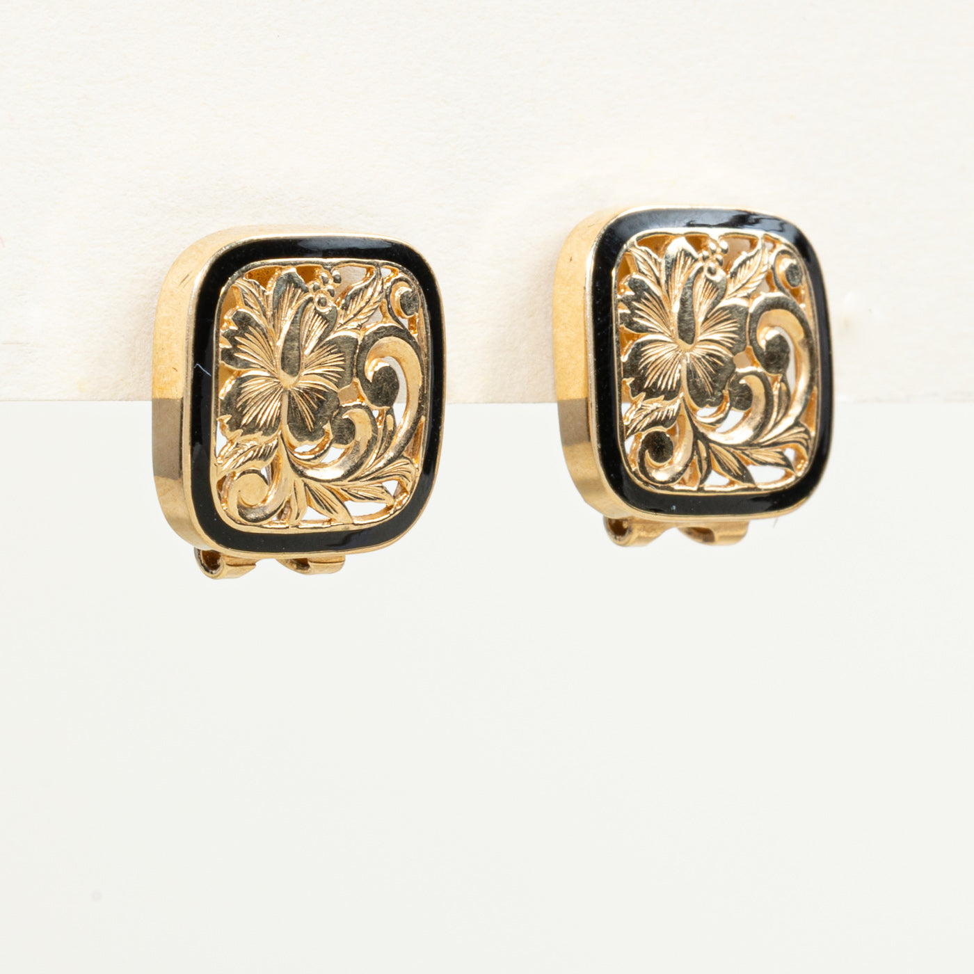 14k Yellow Gold & Black Enamel Floral Earrings