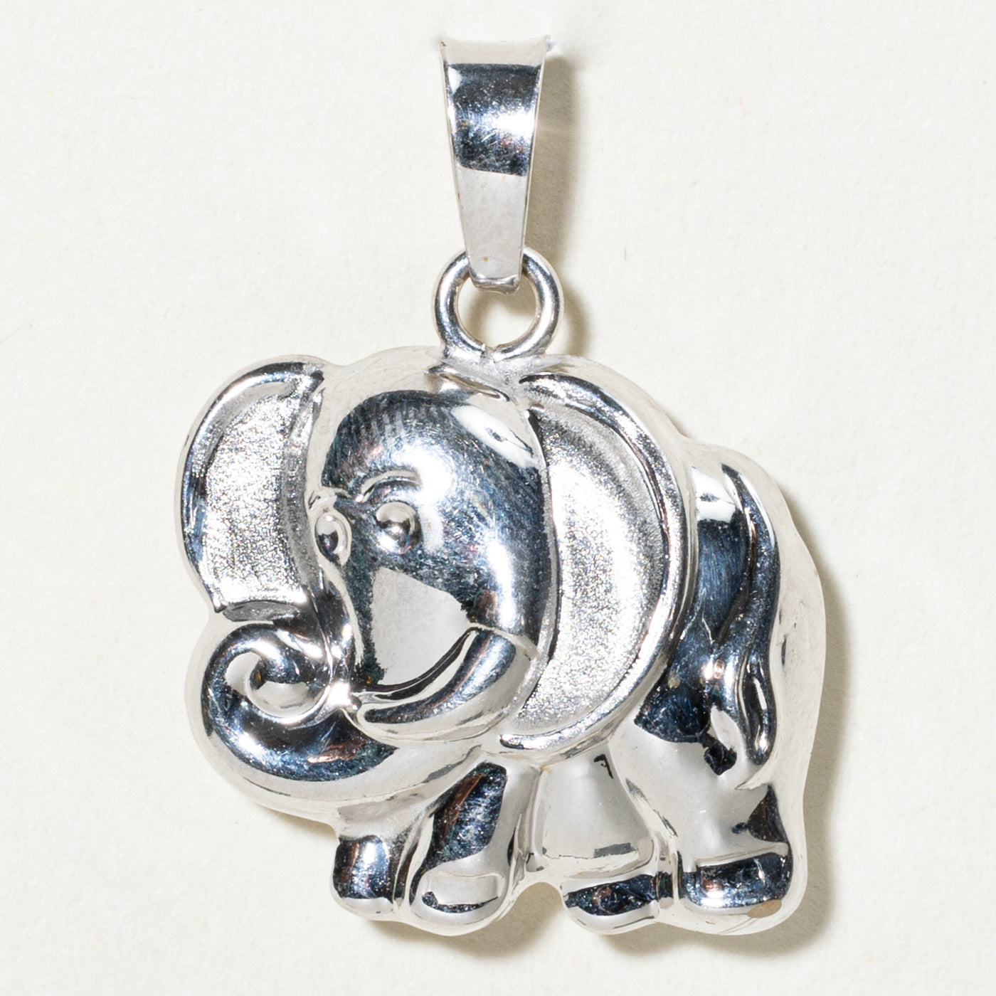 14k White Gold Elephant Pendant