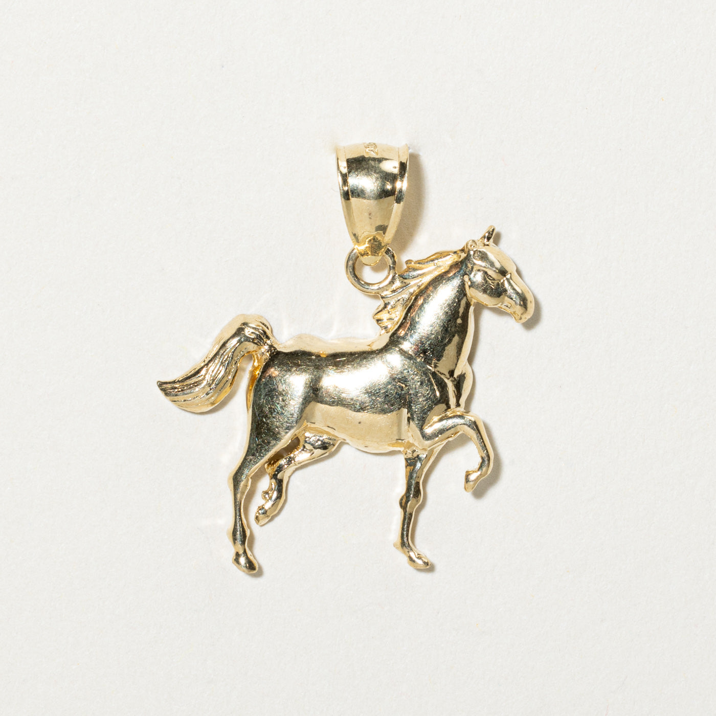 14k Yellow Gold Horse Pendant