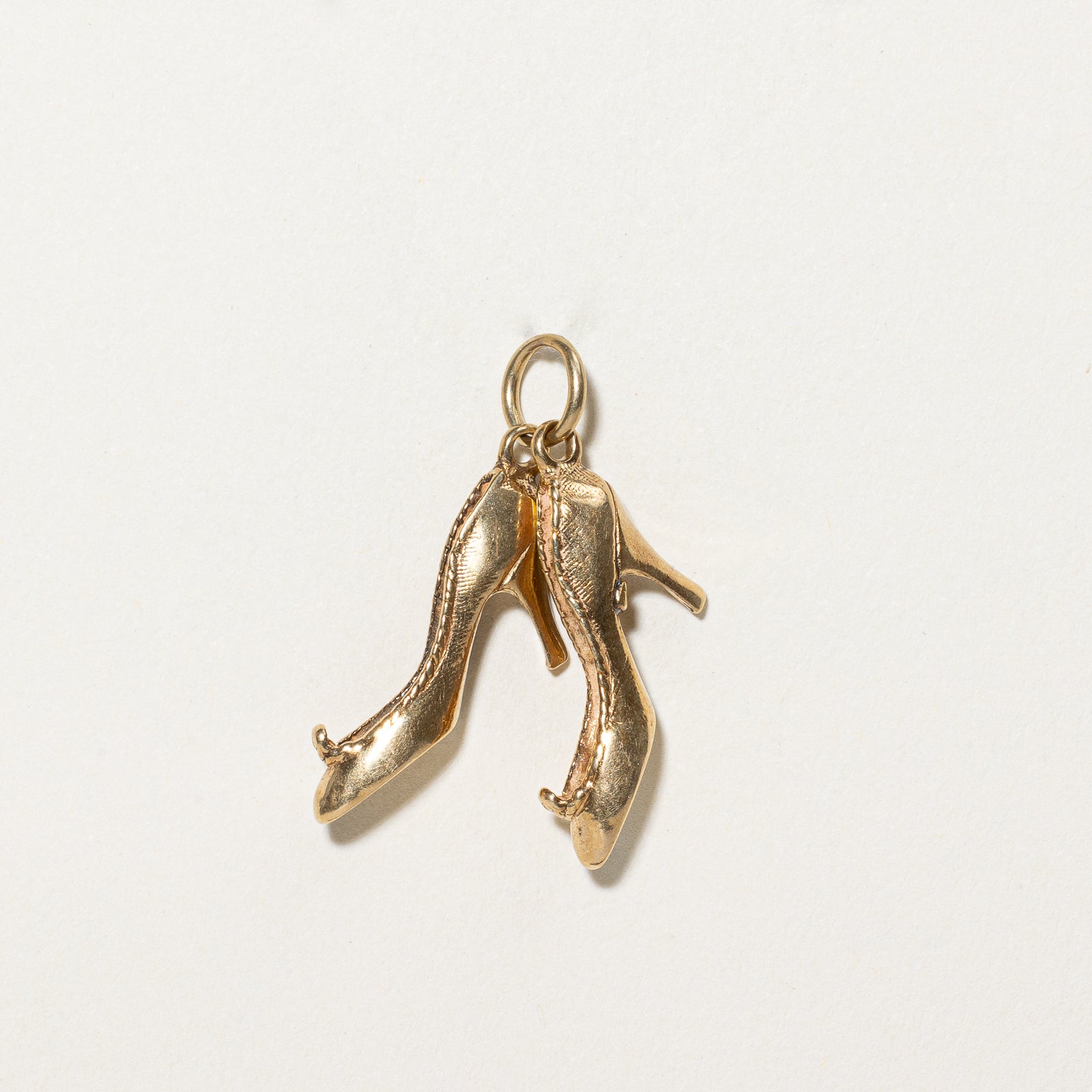 18k Yellow Gold High Heels Charm |