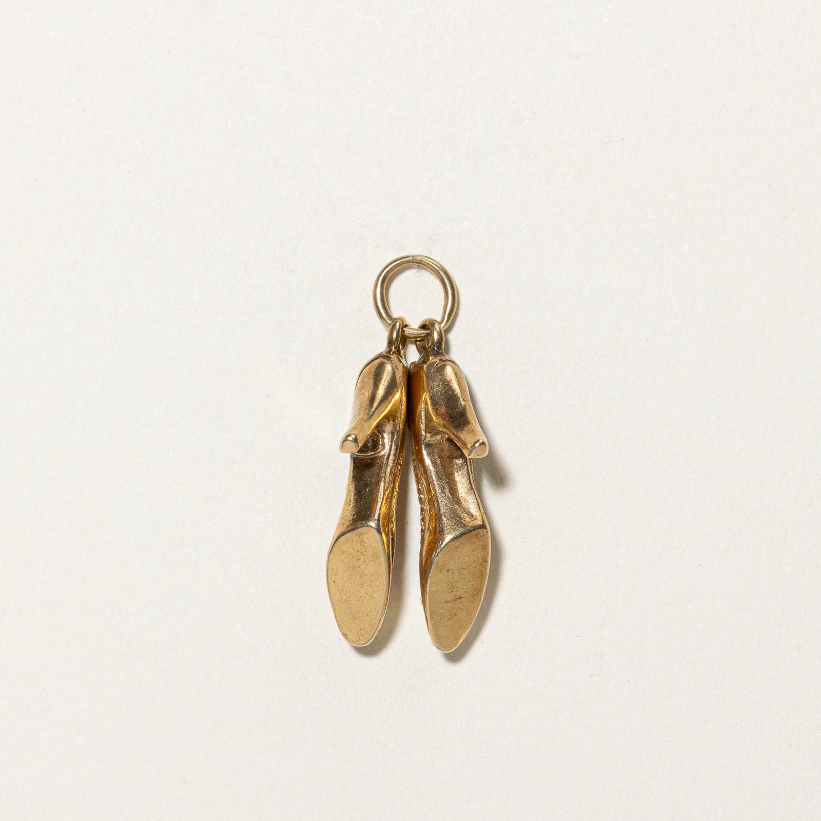 18k Yellow Gold High Heels Charm |