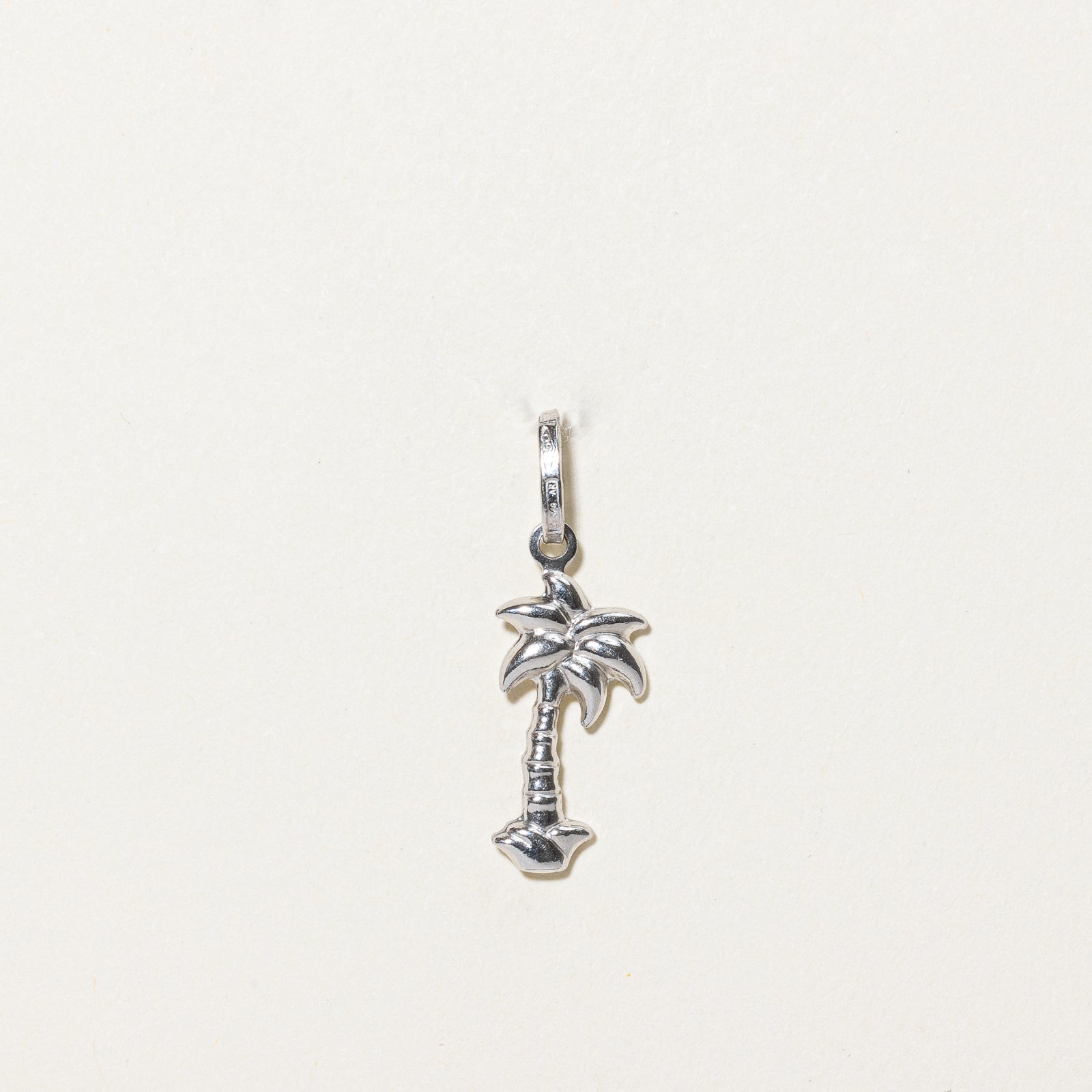 18k White Gold Palm Tree Charm |