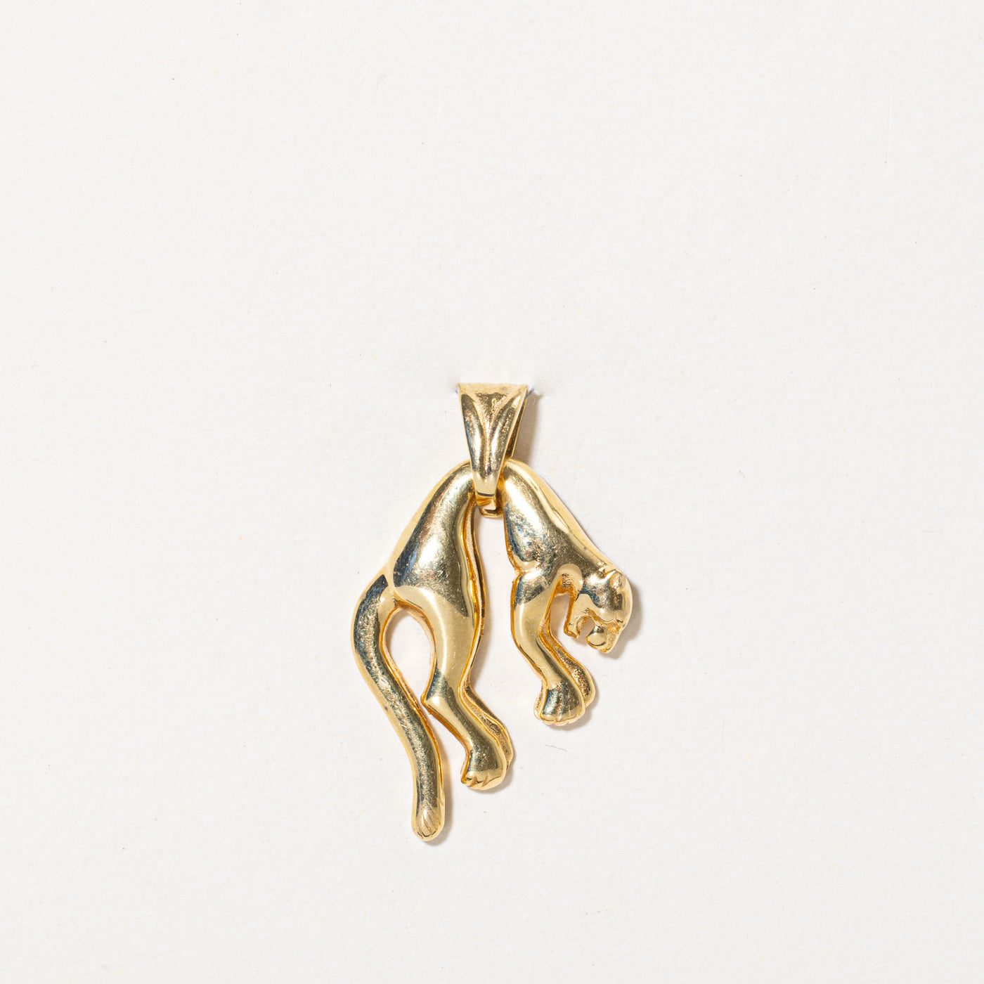 18k Yellow Gold Jaguar Pendant