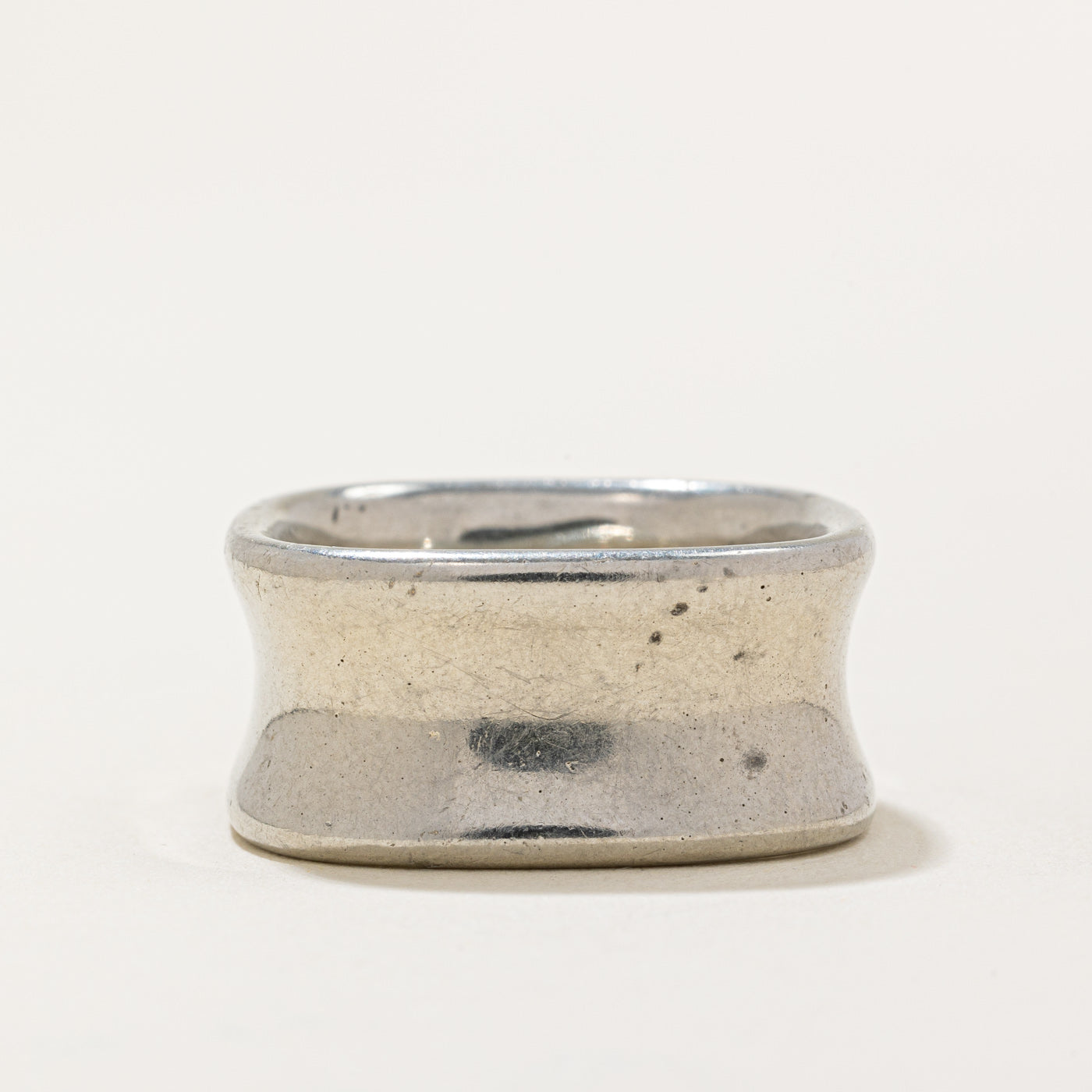 19k White Gold Soft Square Ring | SZ 9 |