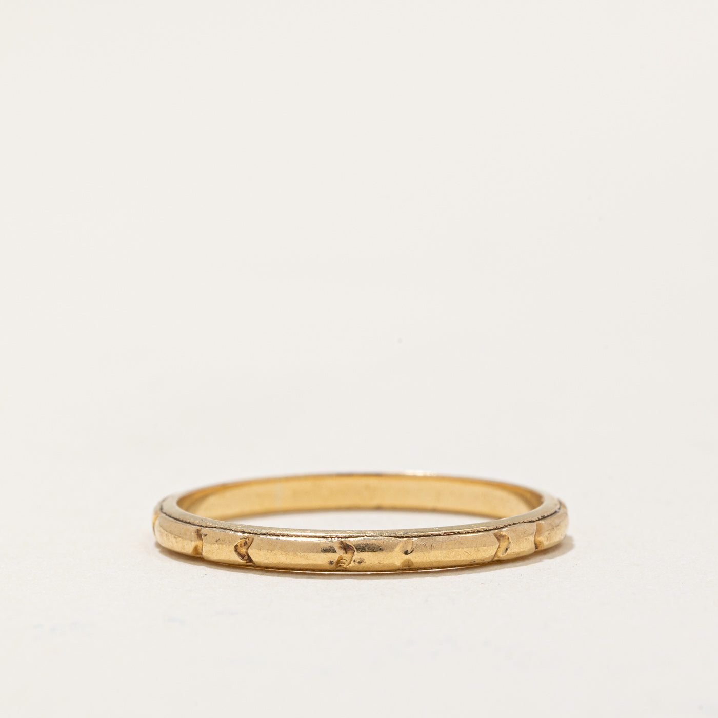 18k Yellow Gold Ring | SZ 6 |