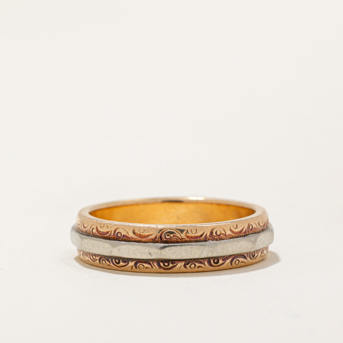 Alliance bicolore dorée gravée | Taille 7,5 |