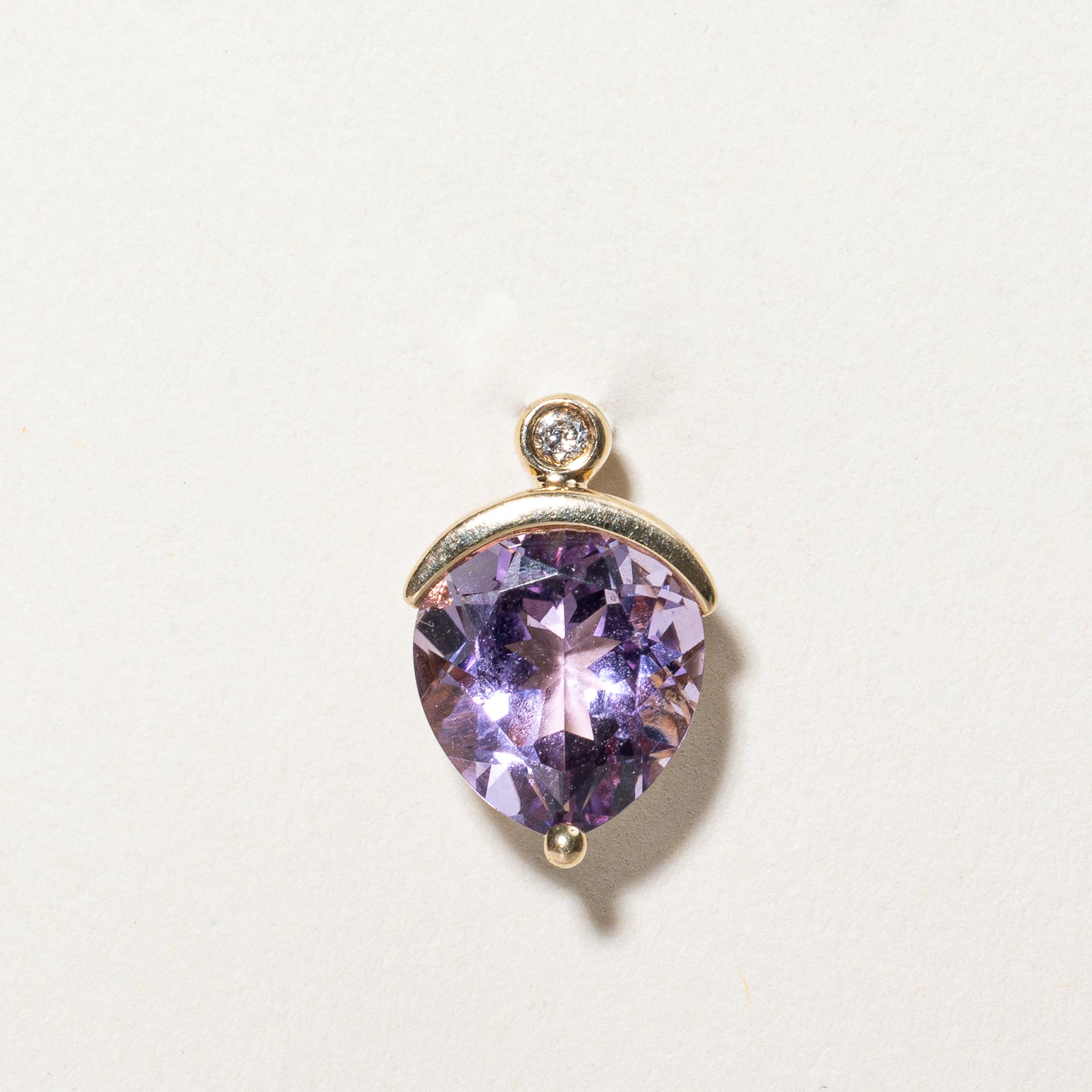 Trilliant Cut Amethyst & Diamond Pendant | 2.60ct, 0.01ct |
