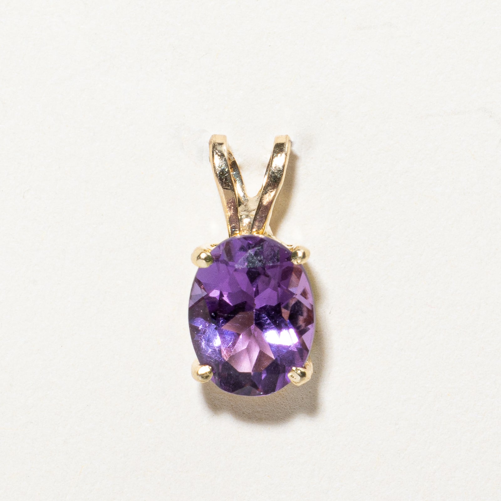 Oval Cut Amethyst Pendant | 1.50ct |
