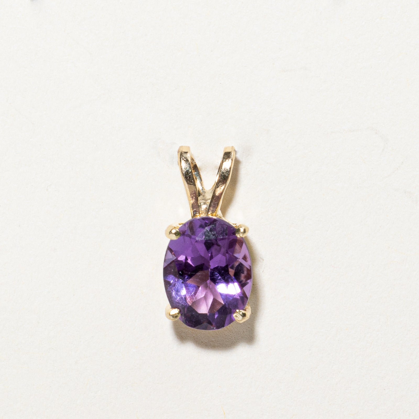 Oval Cut Amethyst Pendant | 1.50ct |