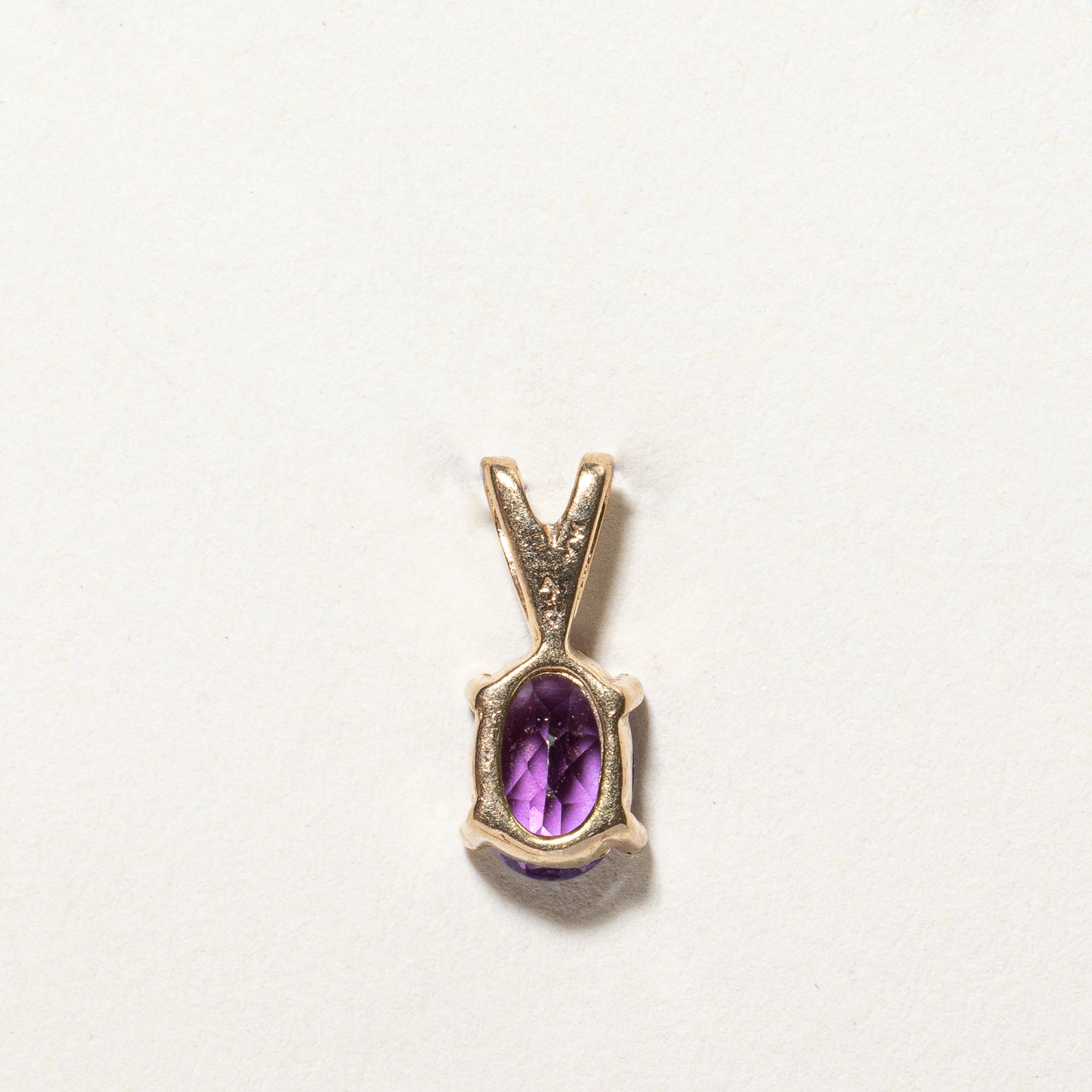 Pendentif en améthyste taille ovale | 0,60 ct | 