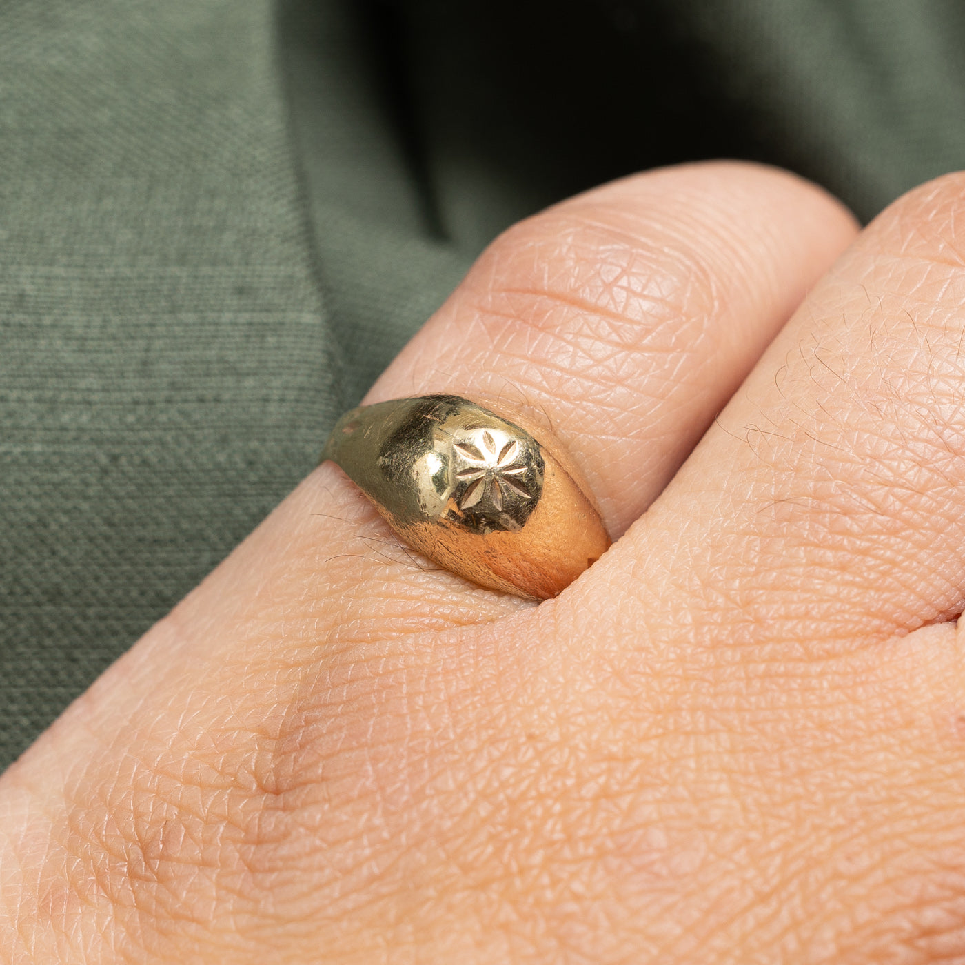 Bague vintage en or jaune 10 carats, motif étoile | Taille 4,75