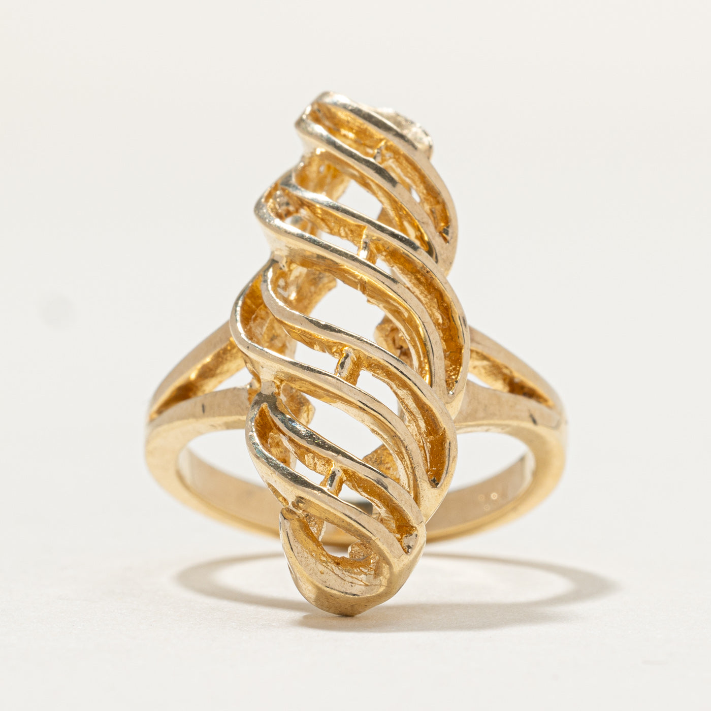 14K Yellow Gold Twisted Design Navette Ring | SZ 6