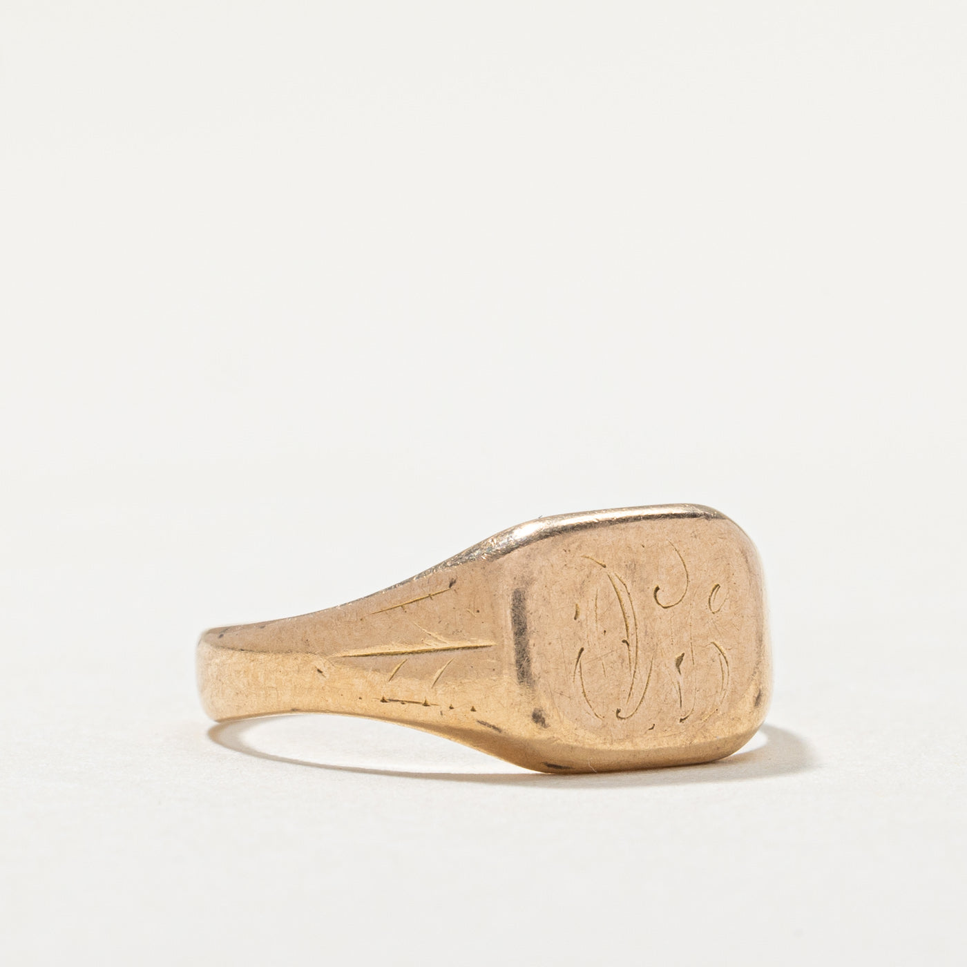 Vintage 14K Yellow Gold Initial Signet Ring | SZ 4.25