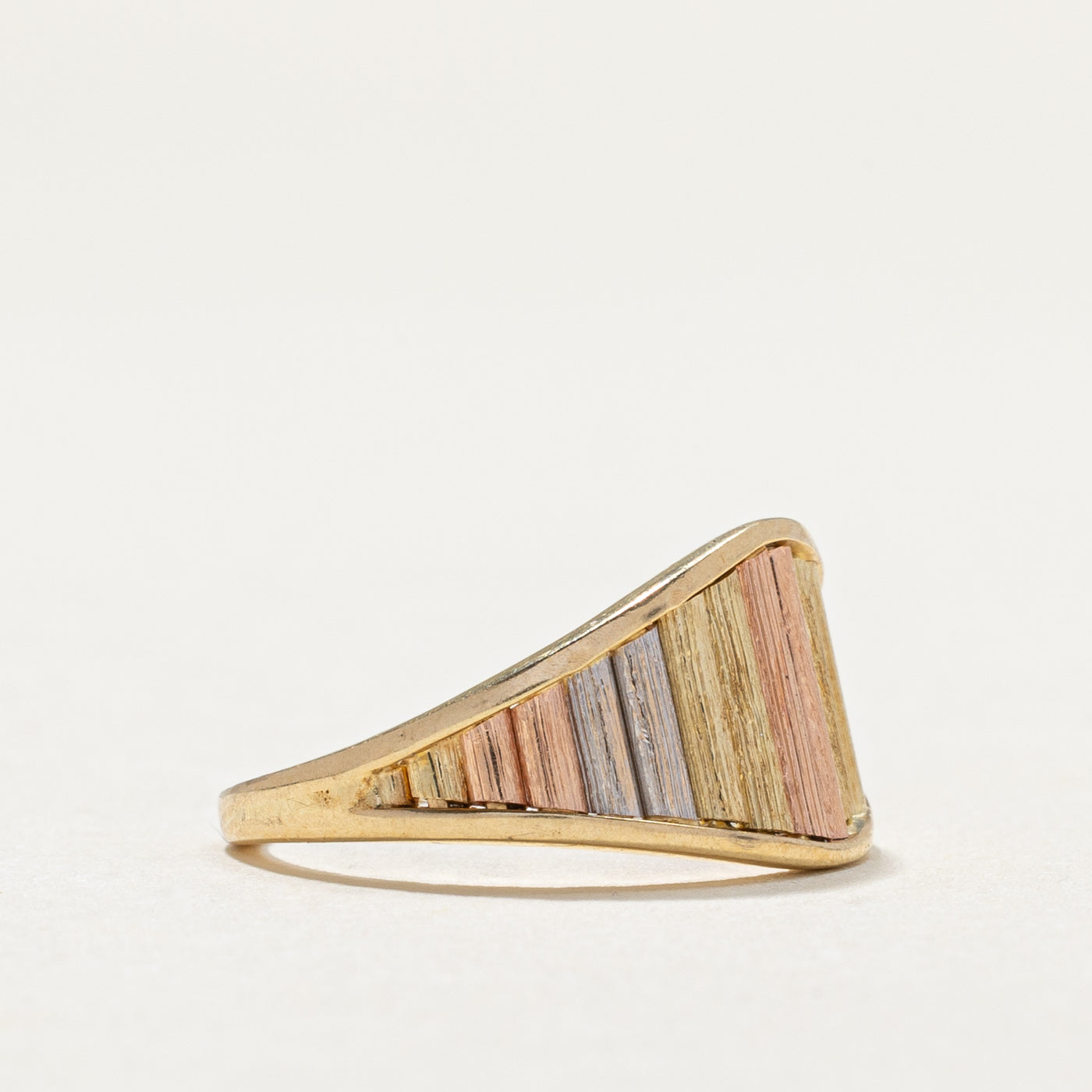 14K Tri Tone Gold Fluted Tapered Ring | SZ 3.5