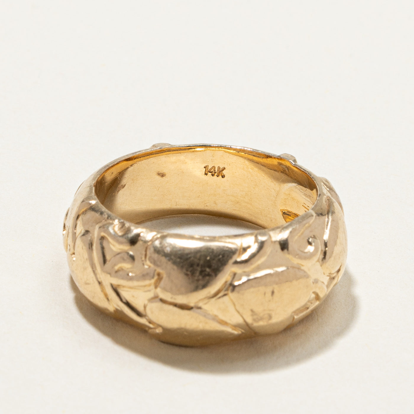 Vintage 14K Yellow Gold Leaf Embossed Band | 9.5mm | SZ 7.25