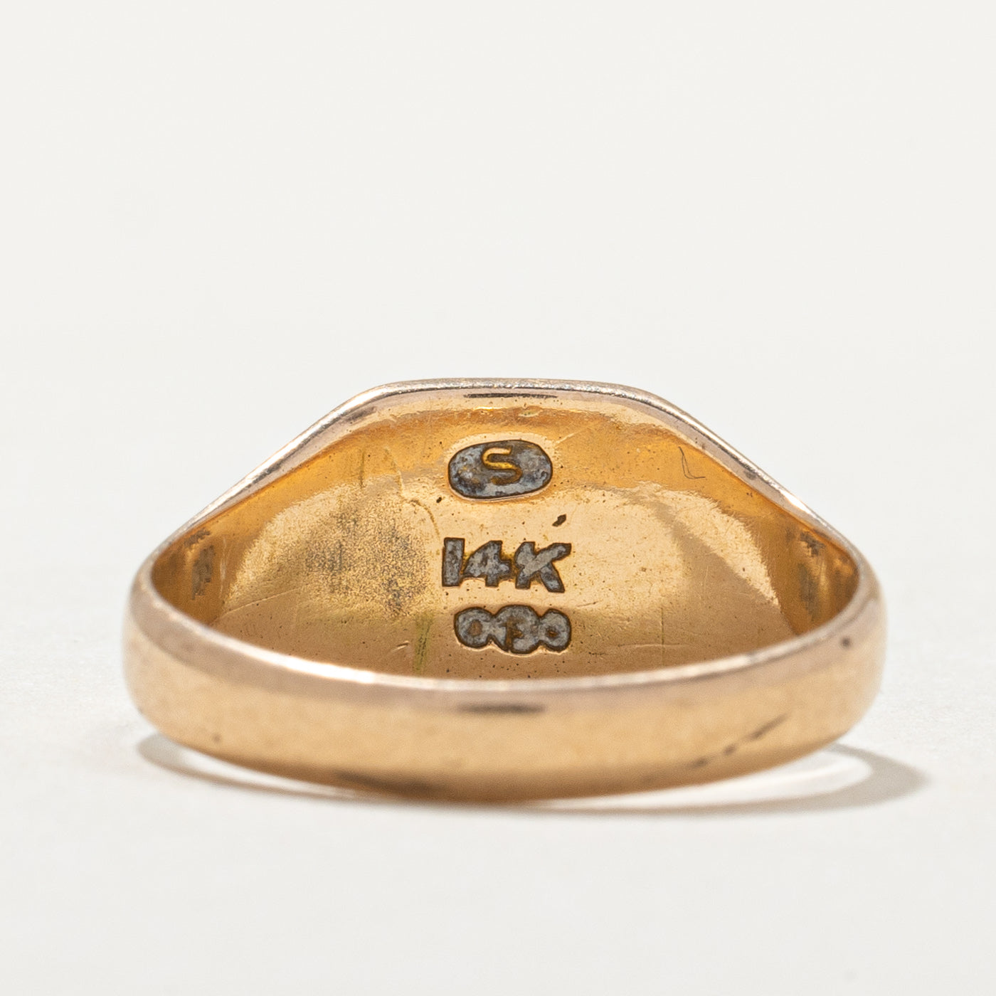 Vintage 14K Yellow Gold Initial Signet Ring | SZ 4.25
