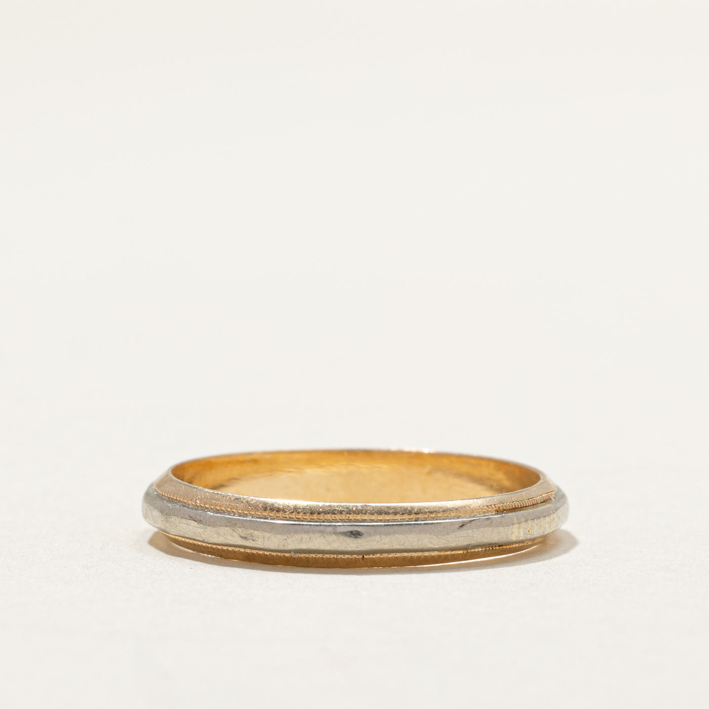 Alliance bicolore en or 14 carats avec motif milgrain | 3,3 mm | Taille 8,75