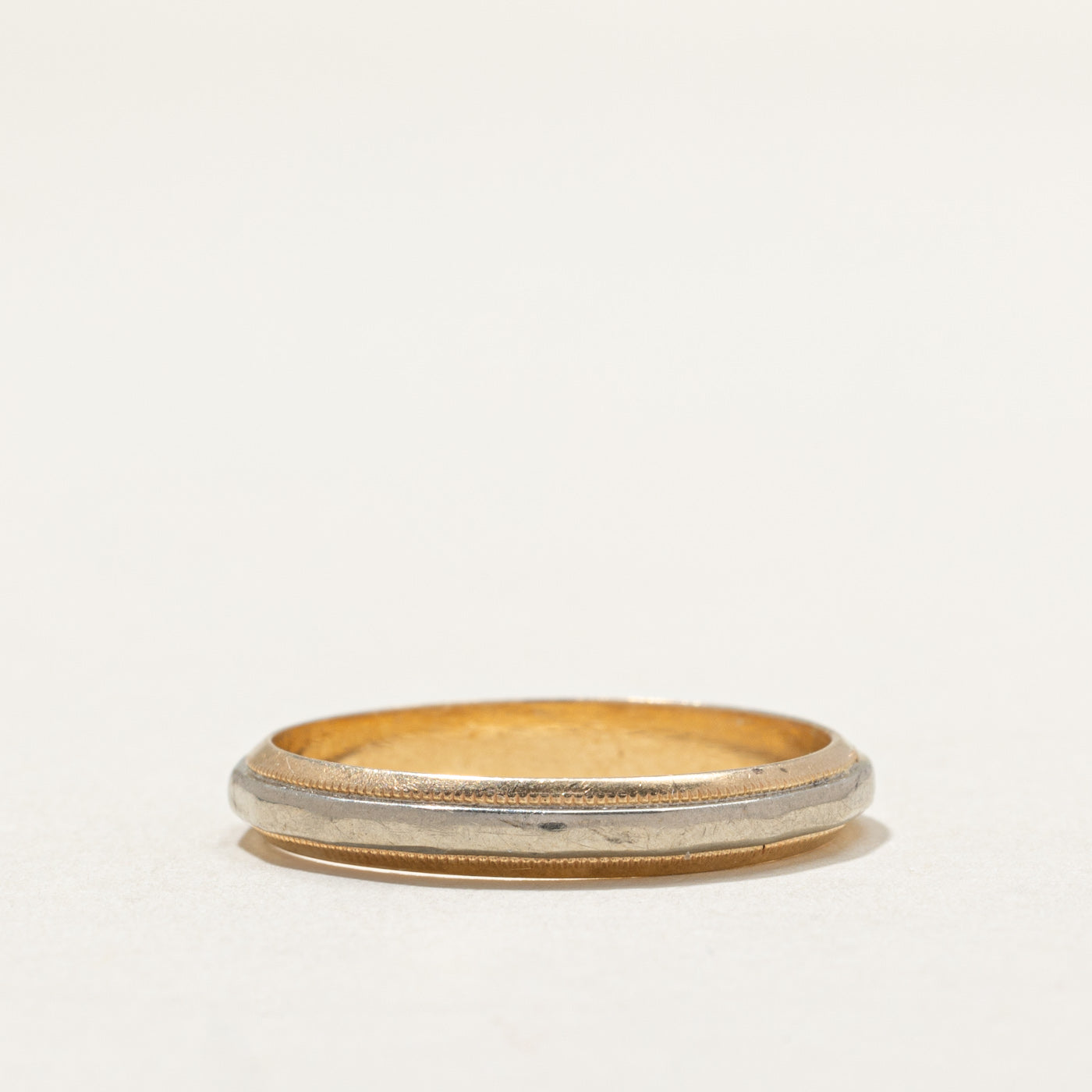Alliance bicolore en or 14 carats avec motif milgrain | 3,3 mm | Taille 8,75