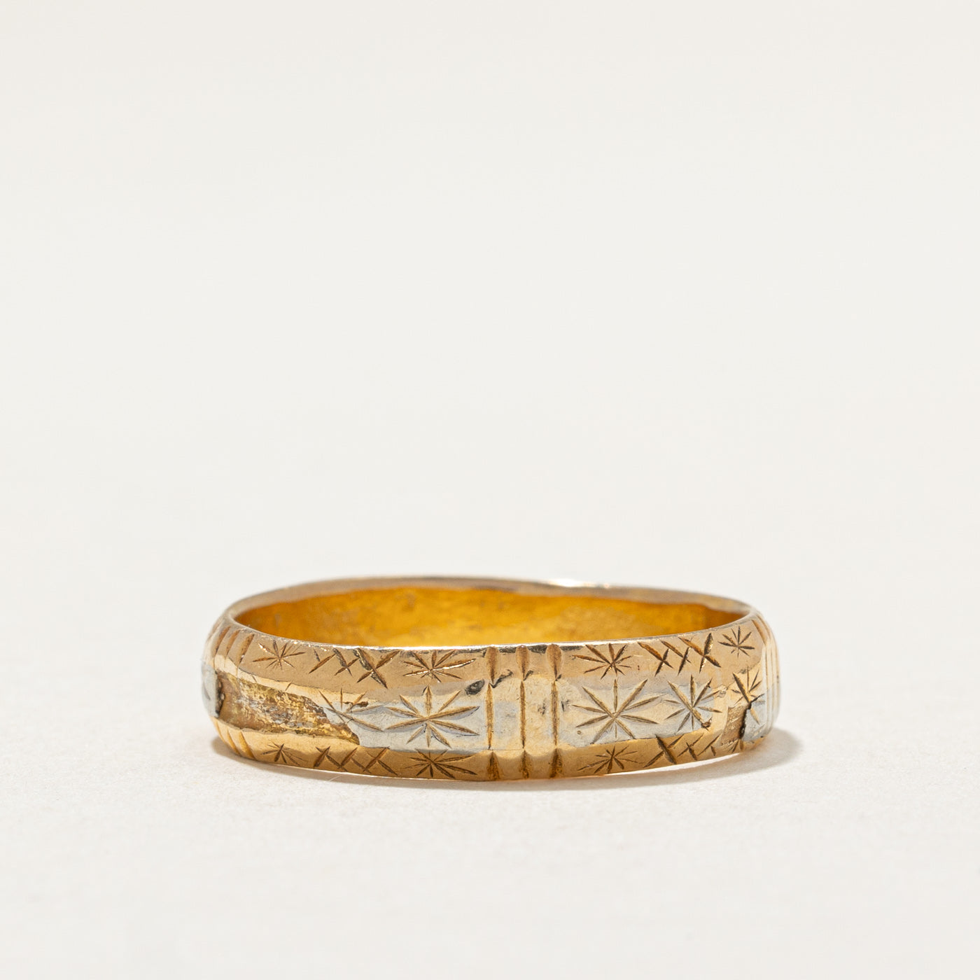 20K Yellow Gold Geometric Engraved Band | 4.6mm | SZ 8