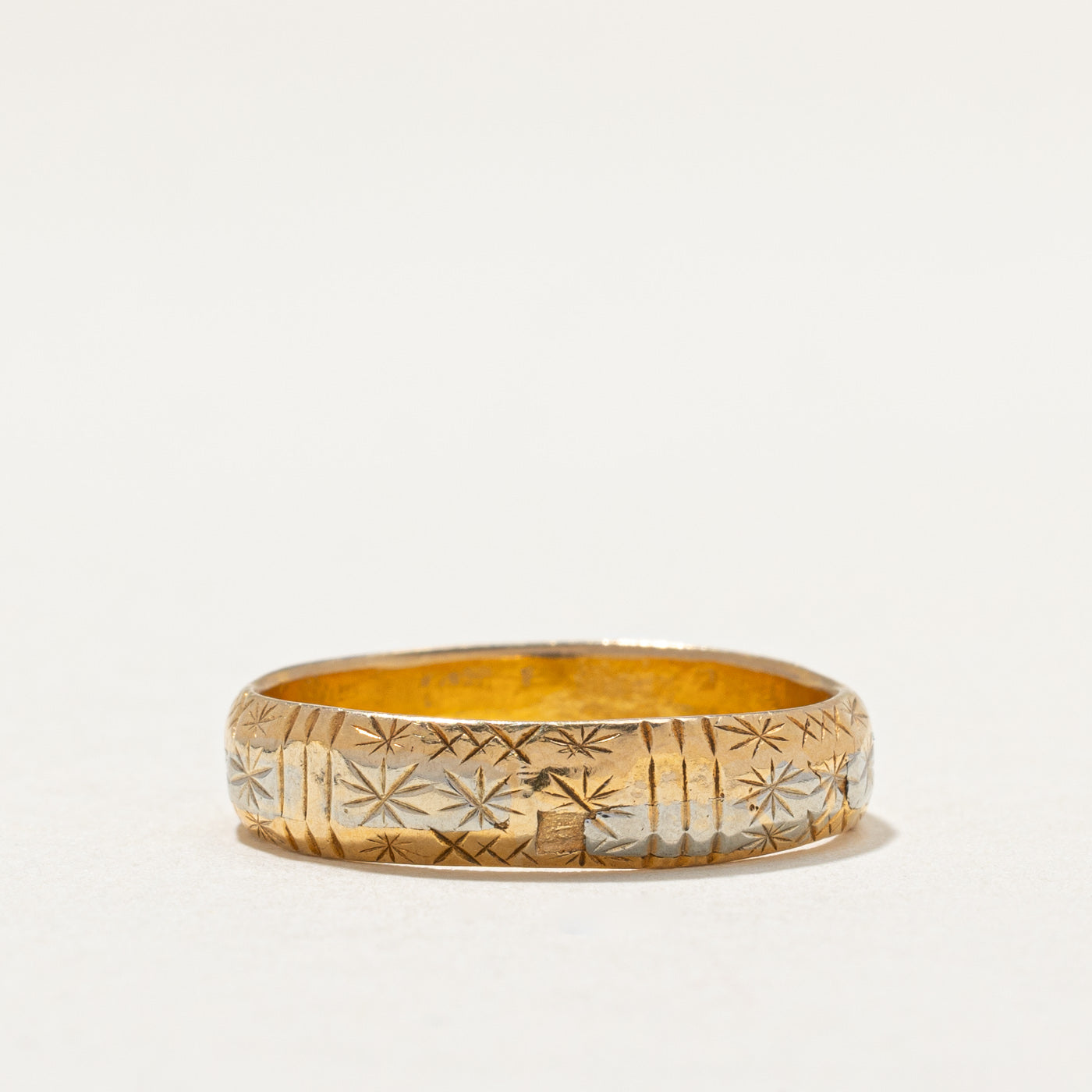 20K Yellow Gold Geometric Engraved Band | 4.6mm | SZ 8