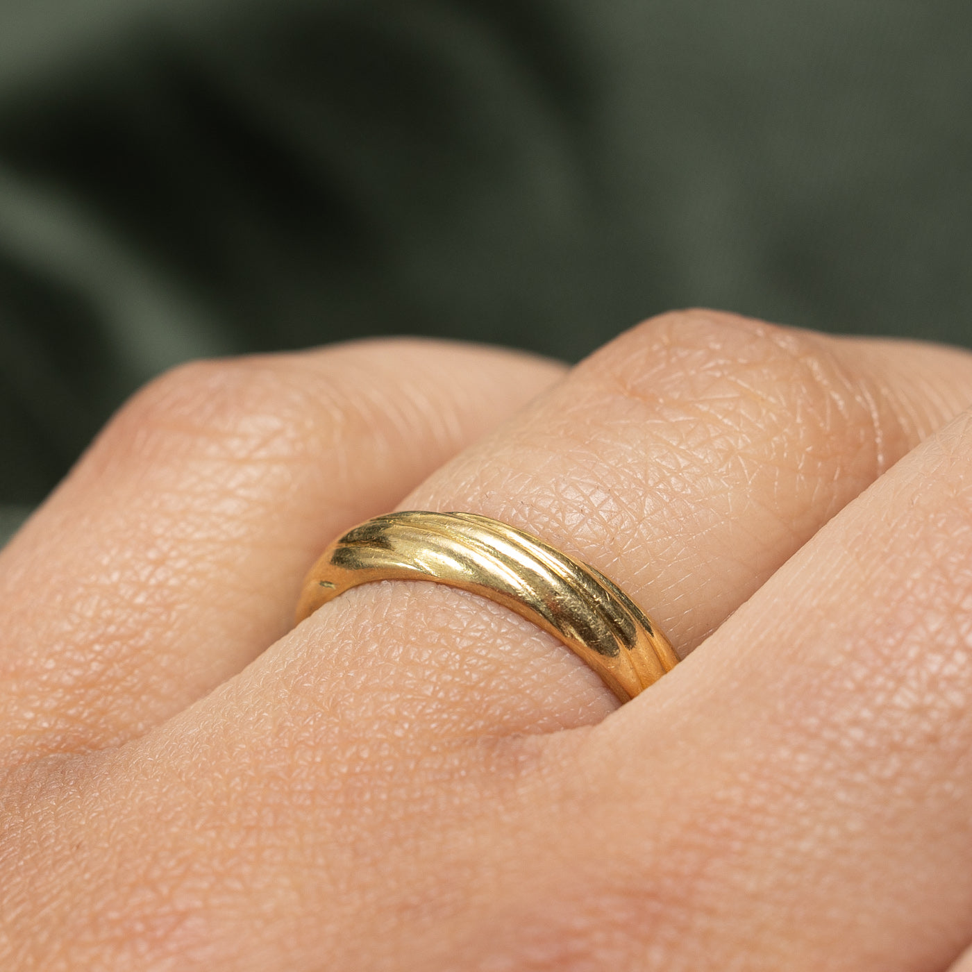 Alliance torsadée en or jaune 18 carats | 3,9 mm | Taille 7