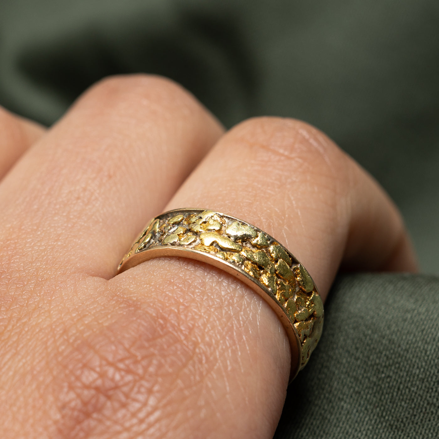 Bague en or jaune 10 carats sertie de pépites | Taille 10,5