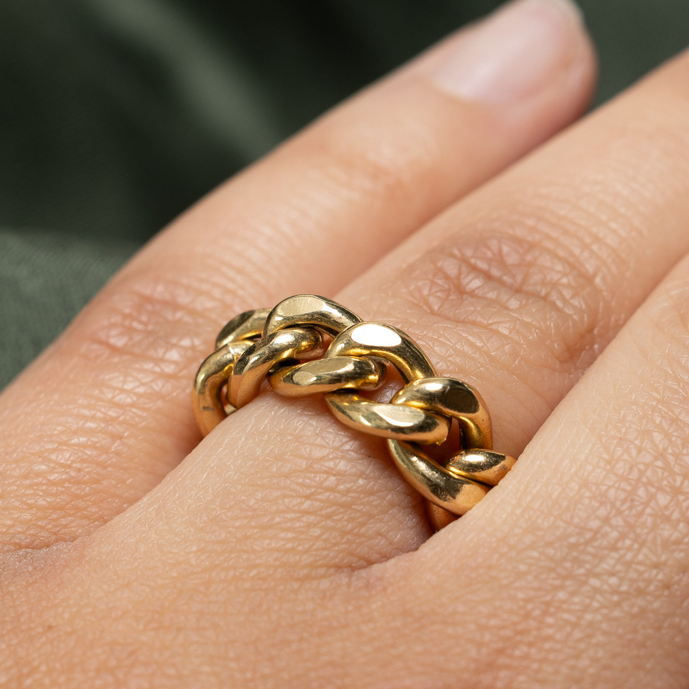 18K Yellow Gold Curb Link Chain Ring | 7.2mm | SZ 7.25