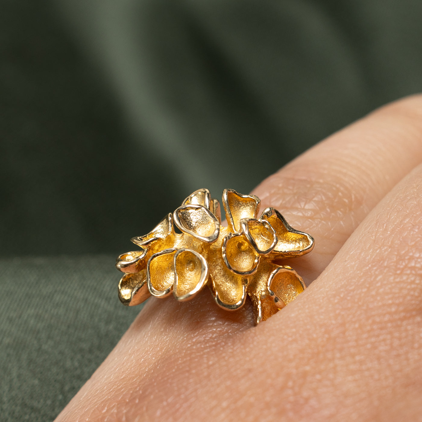 Bague cocktail abstraite en or jaune 10 carats | Taille 5,75
