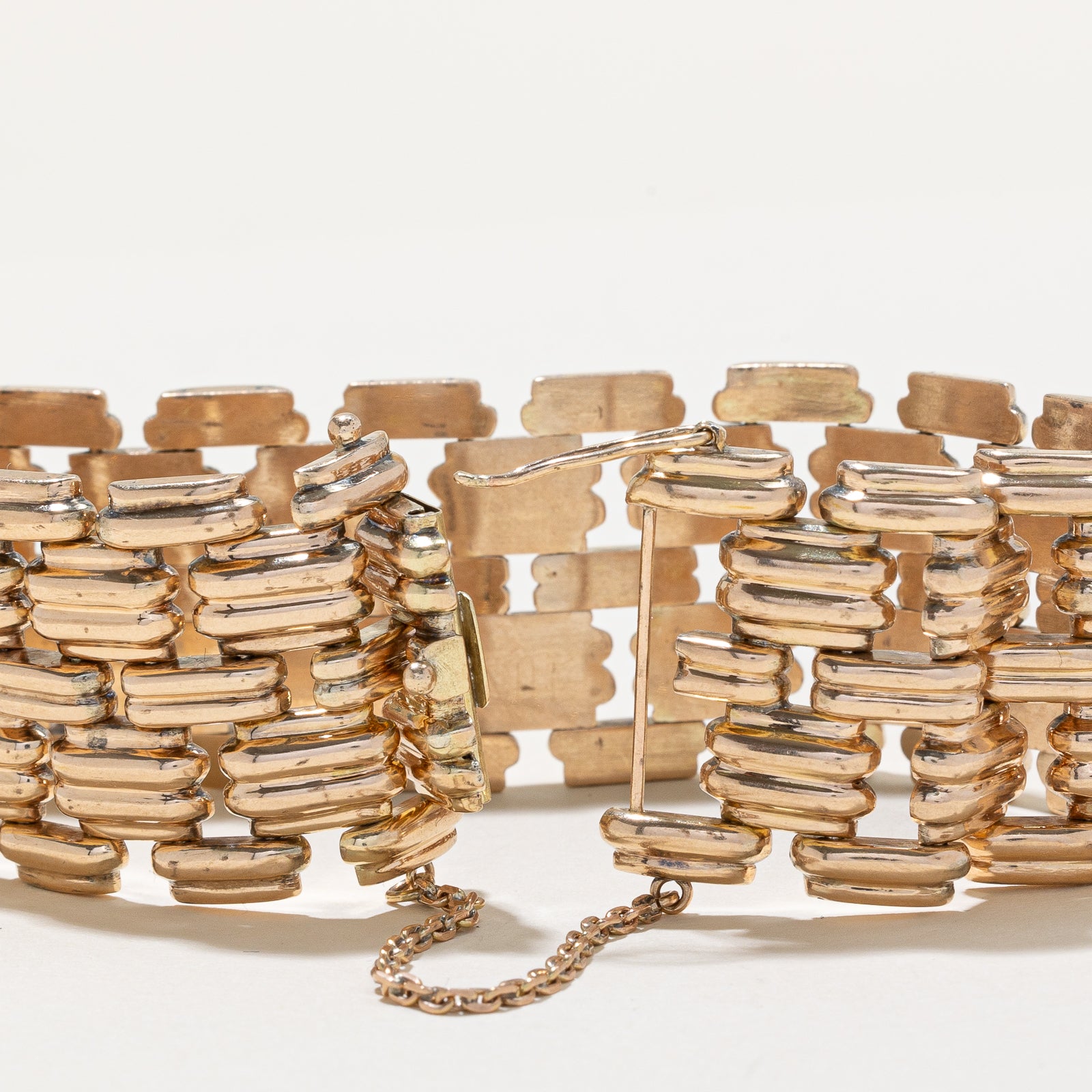 14K Yellow Gold Textured Panther Chain Bracelet | 26.09mm | 7.5"