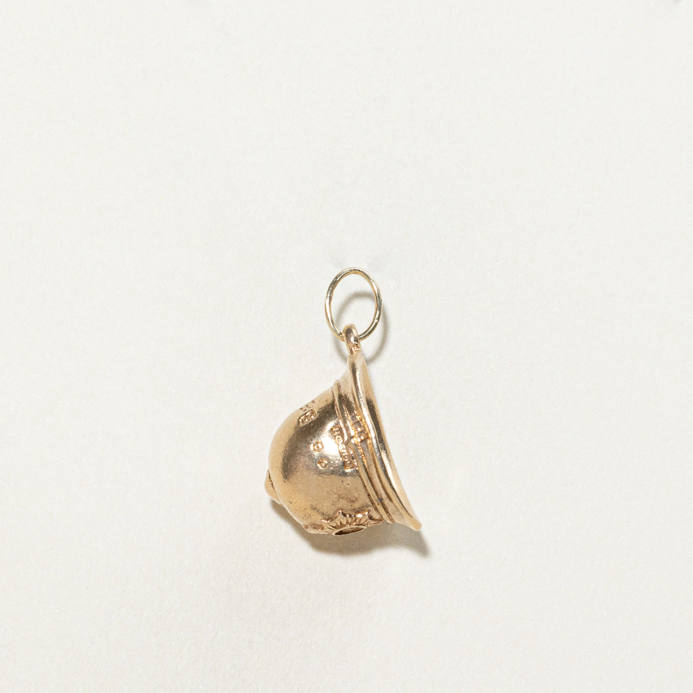 1968 Bermuda 9K Yellow Gold Custodian Helmet Charm