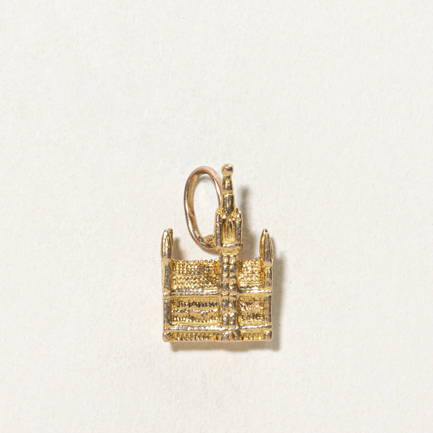 18K Yellow Gold Brussels Grand Place Charm