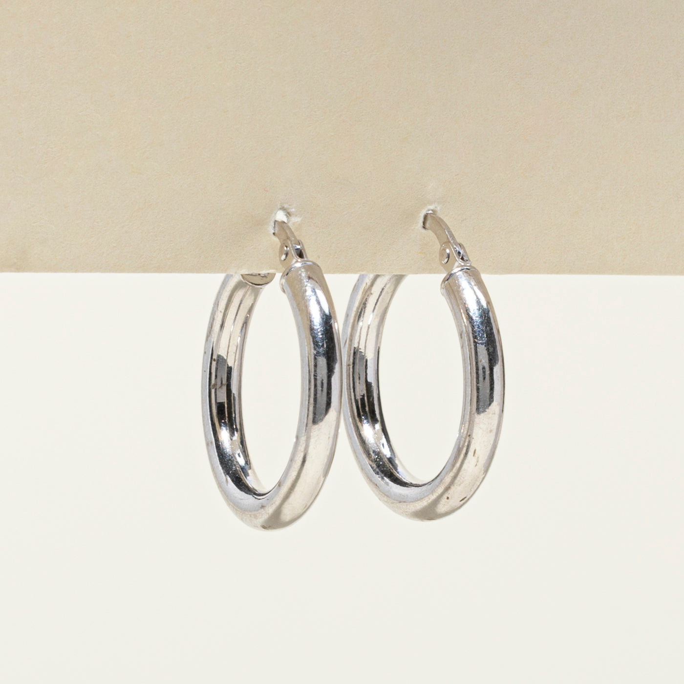 14k White Gold Plain Hoop Earrings
